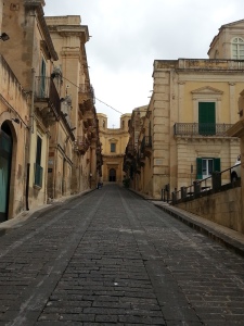 Una strada di Noto